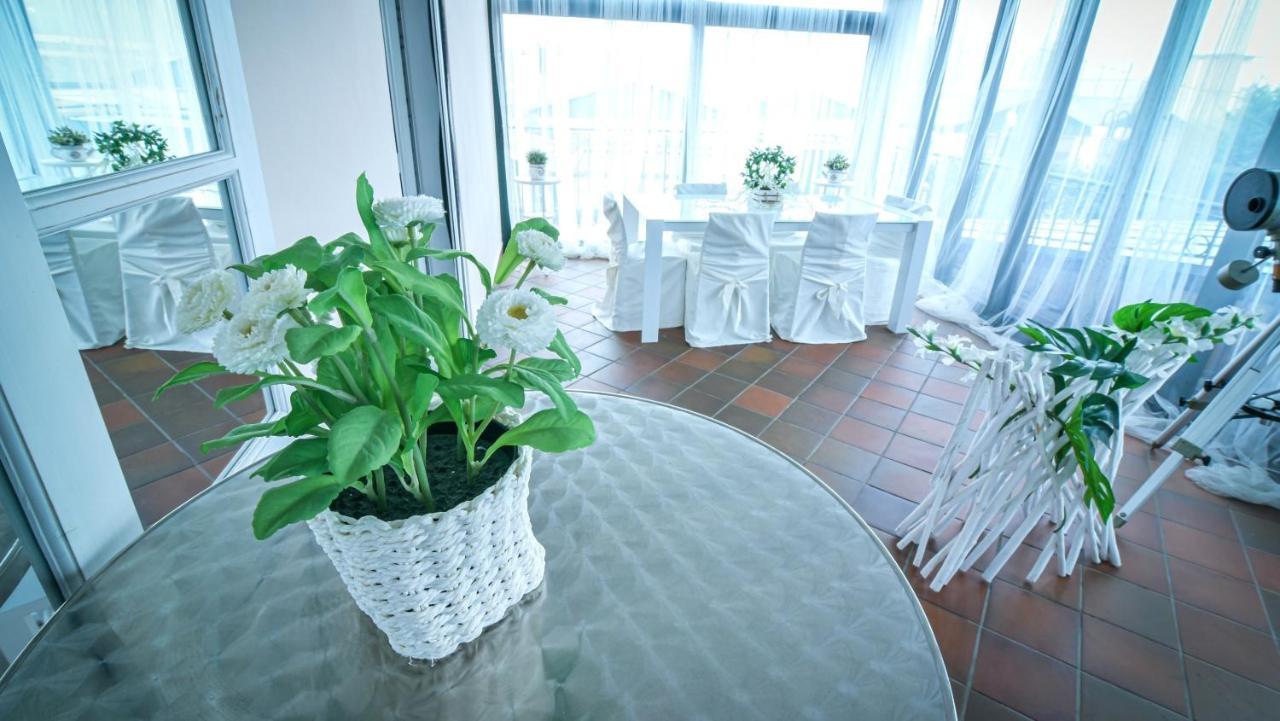 Fontana Oasis Apartments Castelnuovo del Garda Exteriér fotografie